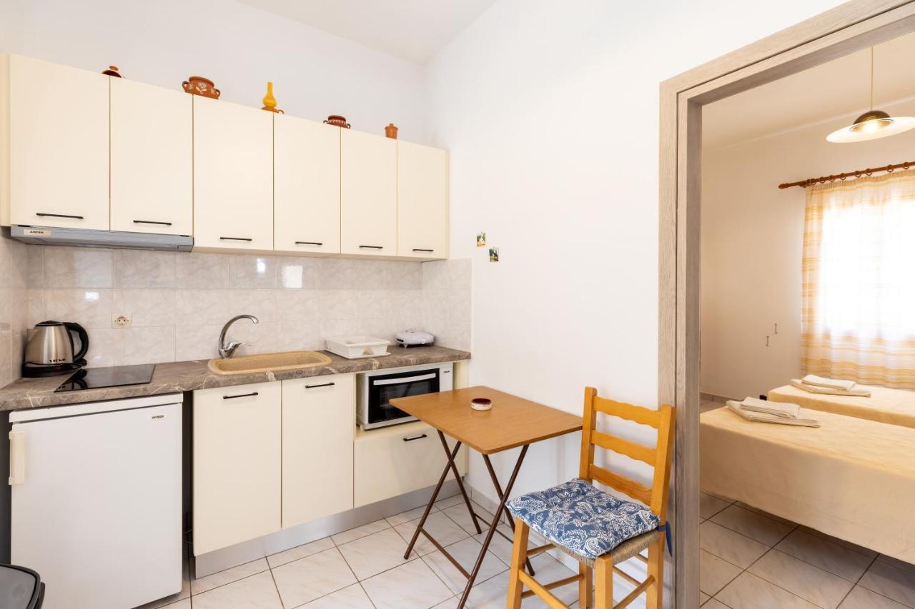 Peris Rooms Kamares  Екстер'єр фото